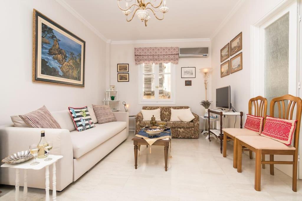 Joy's Martin In Corfu Old Town Apartment Corfu (city)